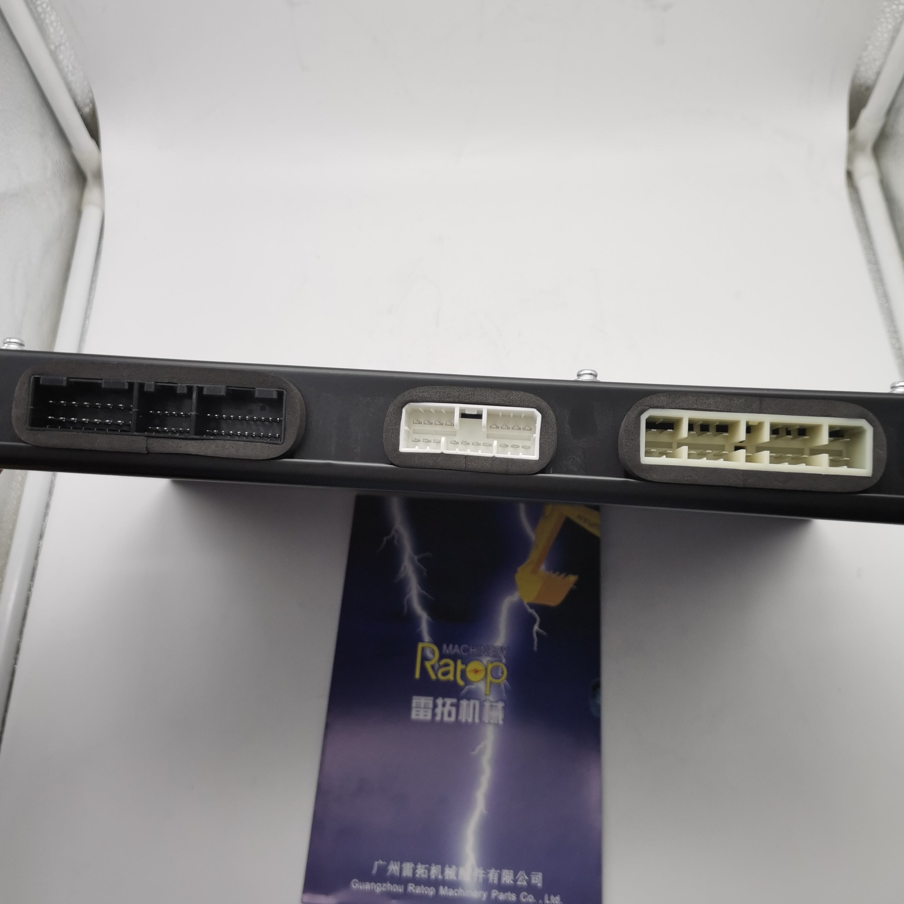 DX220LC DX225LC Excavator Controller K1001369C K1026740 Db58tis Controller Computer Board 300611-00042C