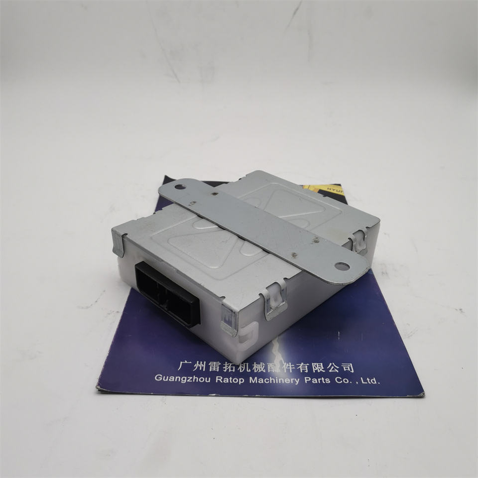 Excavator E320B E320C E320D E320E Lamp Controller 176810-0050 1768100050 Wiper Controller 155-7042 1557042